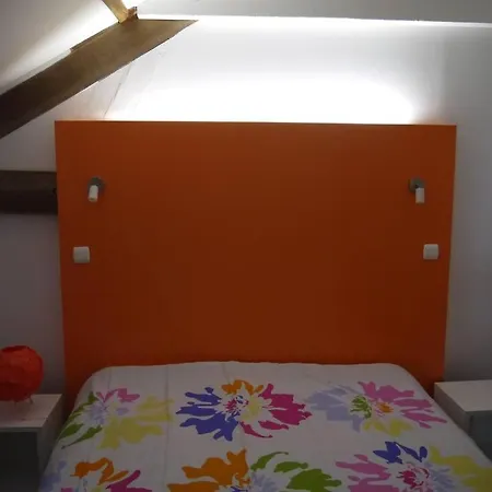 Spacious House In Rural Quercy Feriehus