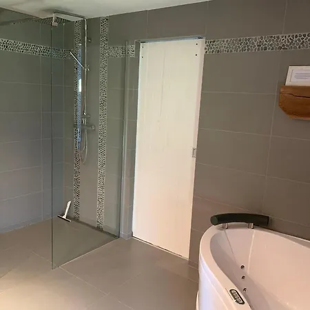 度假居 Spacious House In Rural Quercy *