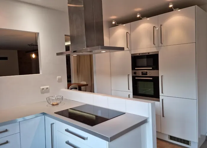 Spacious House In Rural Quercy Ginouillac